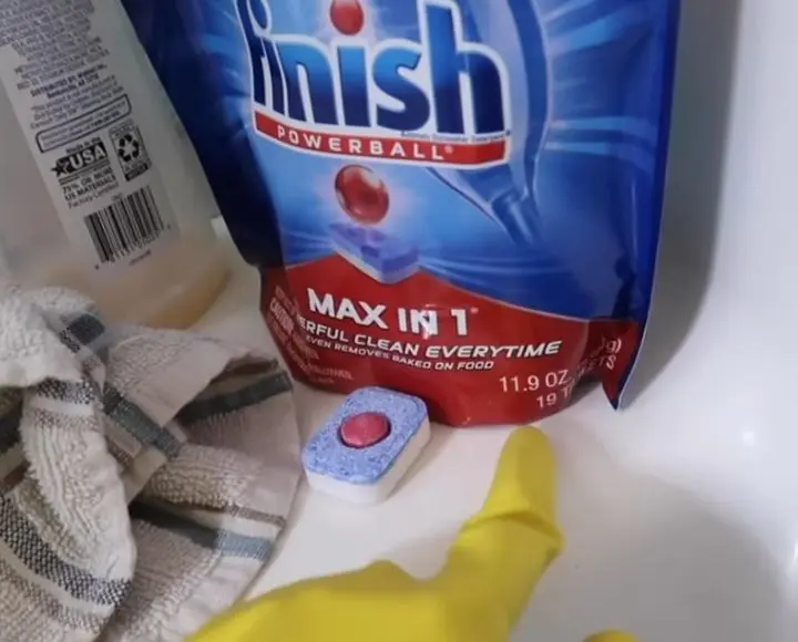 cleaning tub with dishwasher tablets