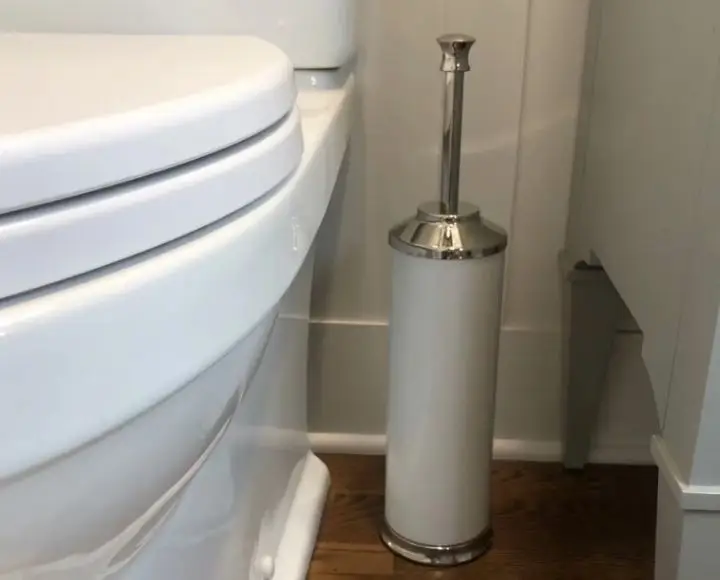how to hide toilet plunger and brush