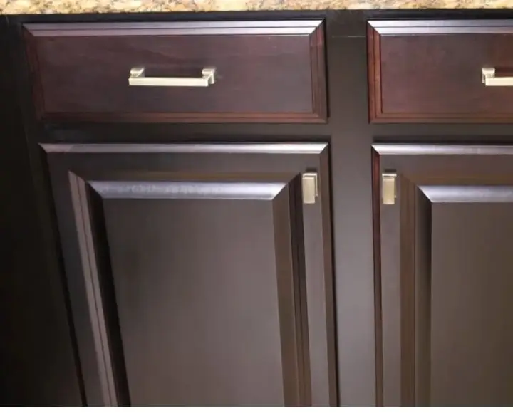 what color knobs for brown cabinets